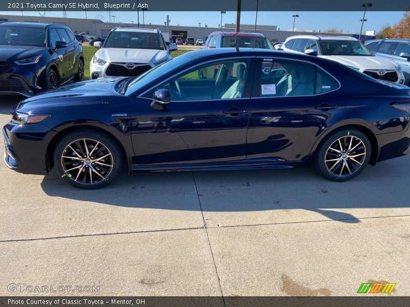Blueprint / Ash 2021 Toyota Camry SE Hybrid