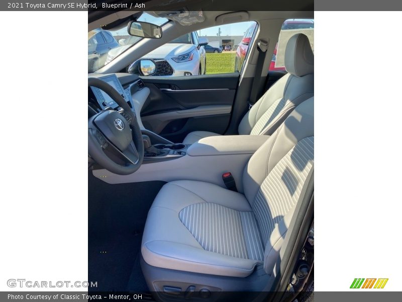 Blueprint / Ash 2021 Toyota Camry SE Hybrid