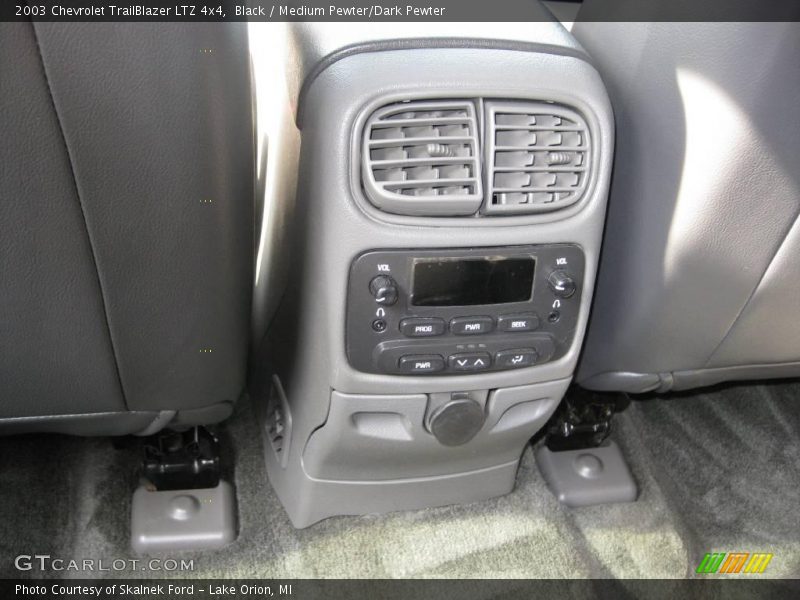 Black / Medium Pewter/Dark Pewter 2003 Chevrolet TrailBlazer LTZ 4x4
