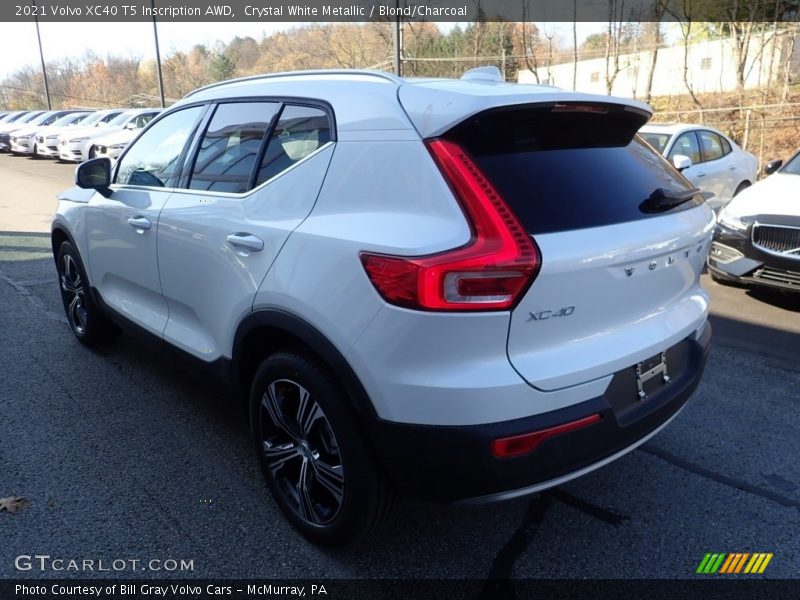 Crystal White Metallic / Blond/Charcoal 2021 Volvo XC40 T5 Inscription AWD