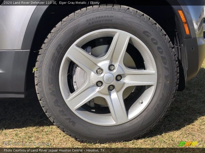  2020 Defender 110 SE Wheel