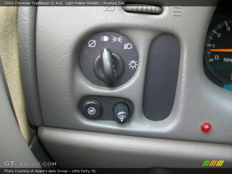 Light Pewter Metallic / Medium Oak 2003 Chevrolet TrailBlazer LS 4x4