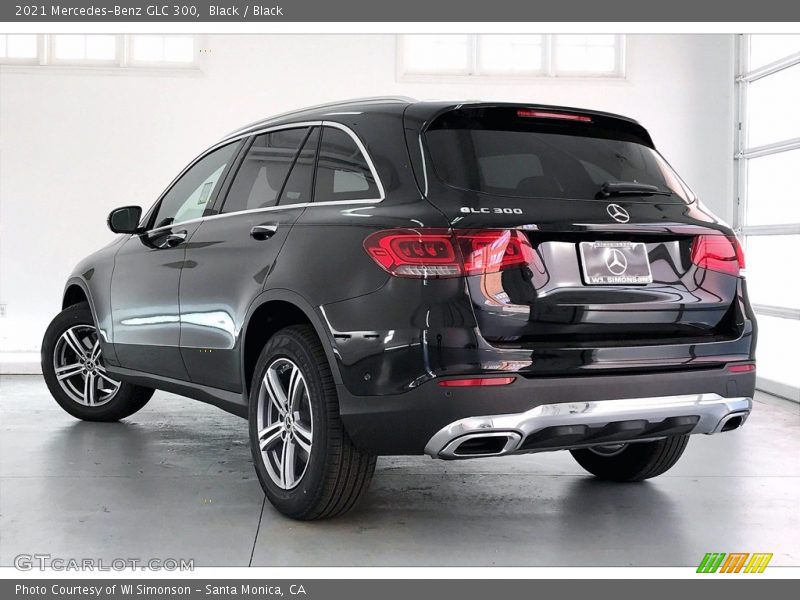 Black / Black 2021 Mercedes-Benz GLC 300