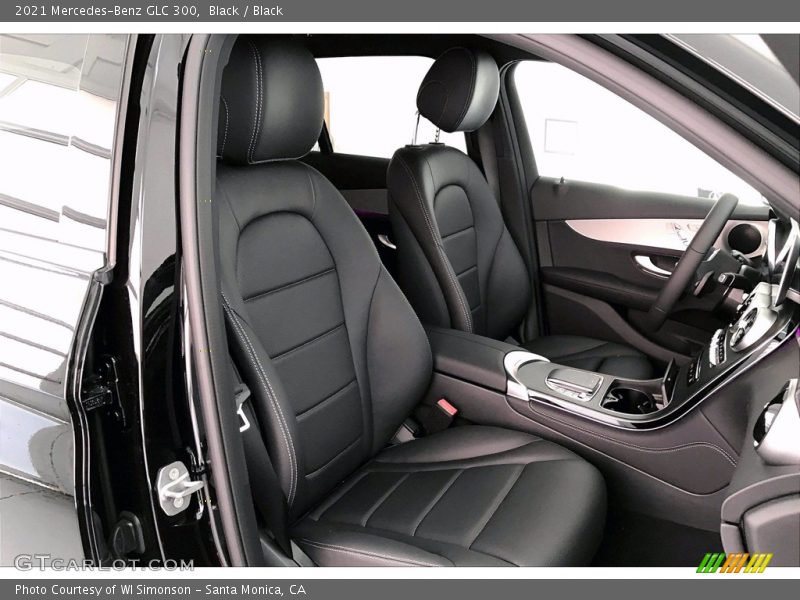 Black / Black 2021 Mercedes-Benz GLC 300