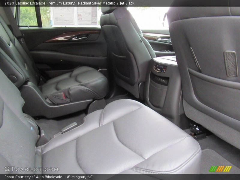 Radiant Silver Metallic / Jet Black 2020 Cadillac Escalade Premium Luxury