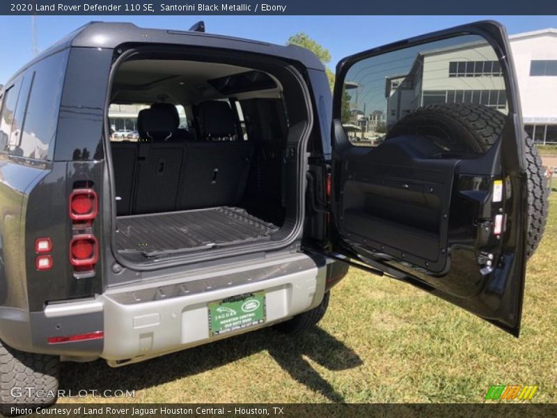 Santorini Black Metallic / Ebony 2020 Land Rover Defender 110 SE