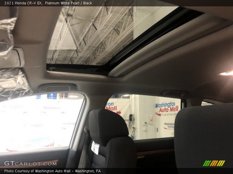 Platinum White Pearl / Black 2021 Honda CR-V EX