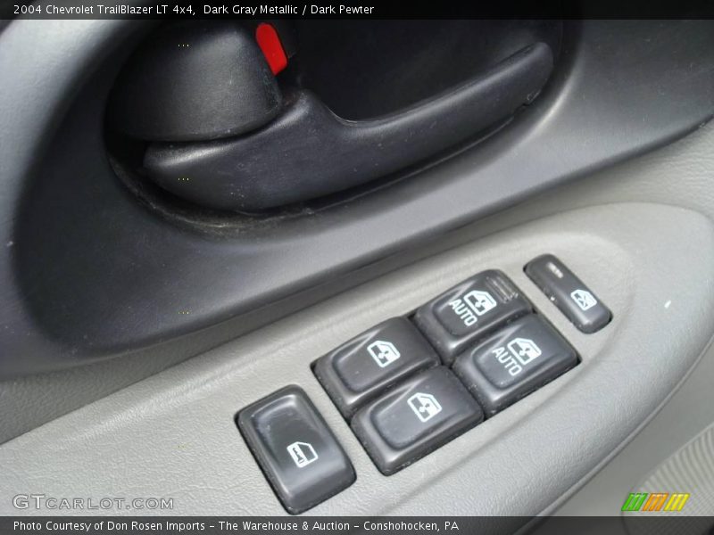 Dark Gray Metallic / Dark Pewter 2004 Chevrolet TrailBlazer LT 4x4