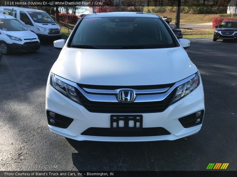 White Diamond Pearl / Gray 2018 Honda Odyssey EX-L
