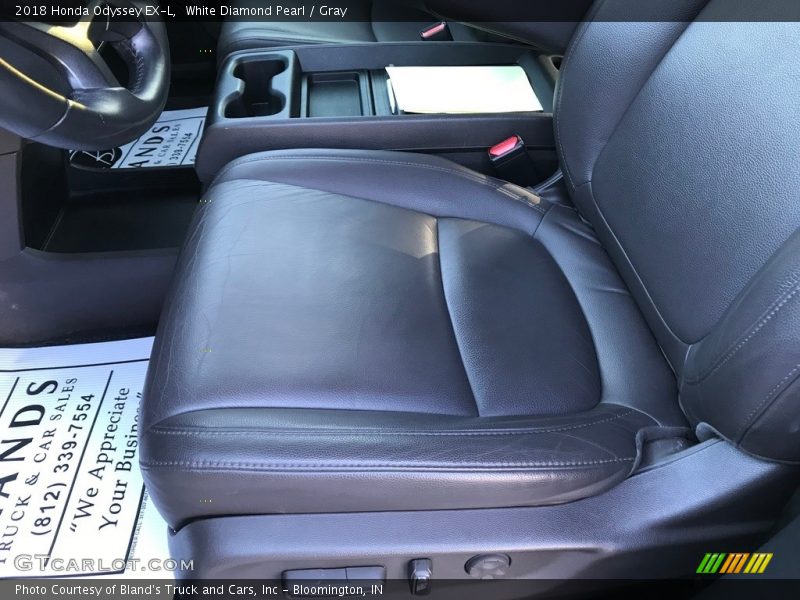 White Diamond Pearl / Gray 2018 Honda Odyssey EX-L