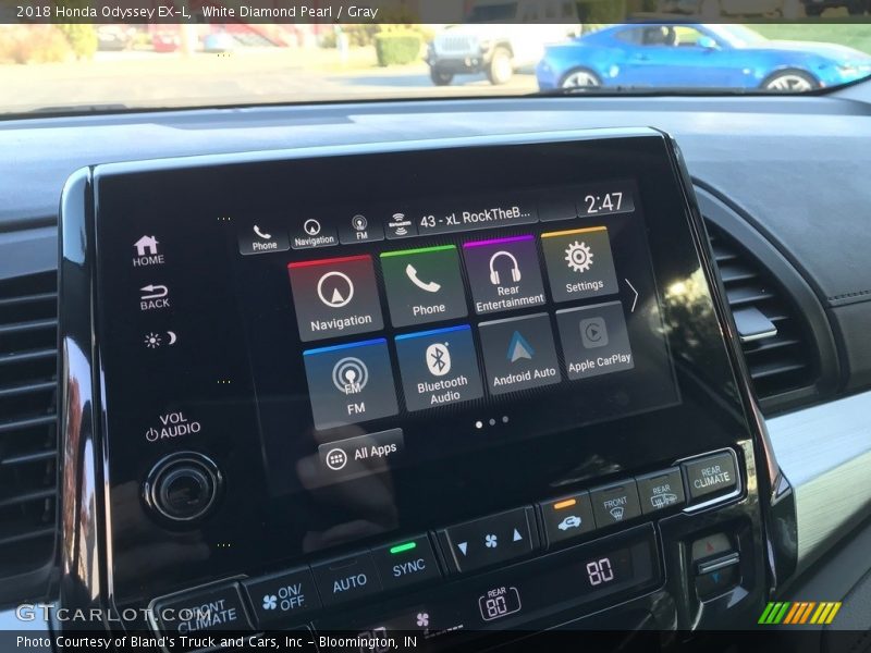 White Diamond Pearl / Gray 2018 Honda Odyssey EX-L