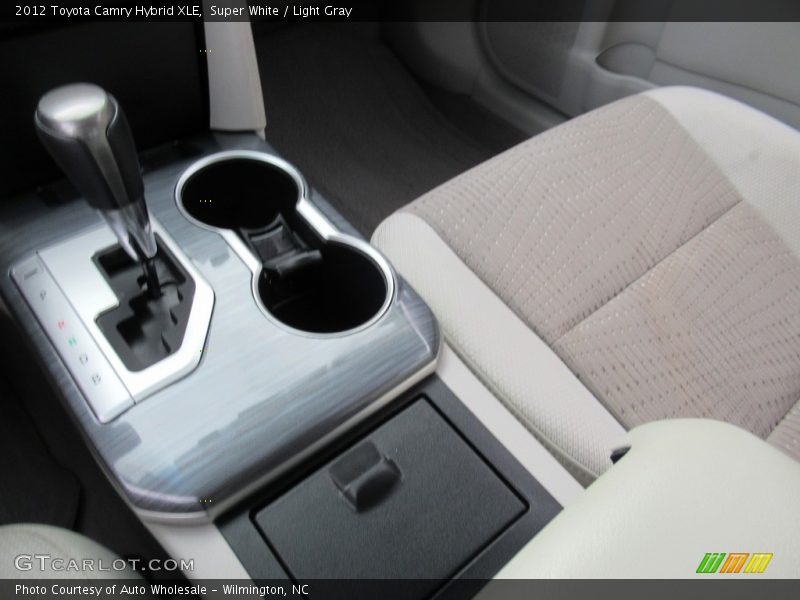 Super White / Light Gray 2012 Toyota Camry Hybrid XLE