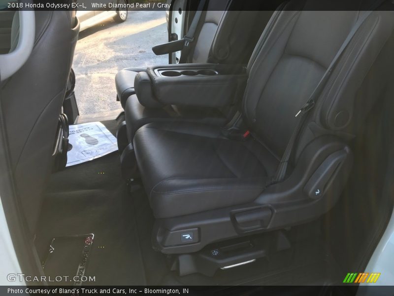 White Diamond Pearl / Gray 2018 Honda Odyssey EX-L