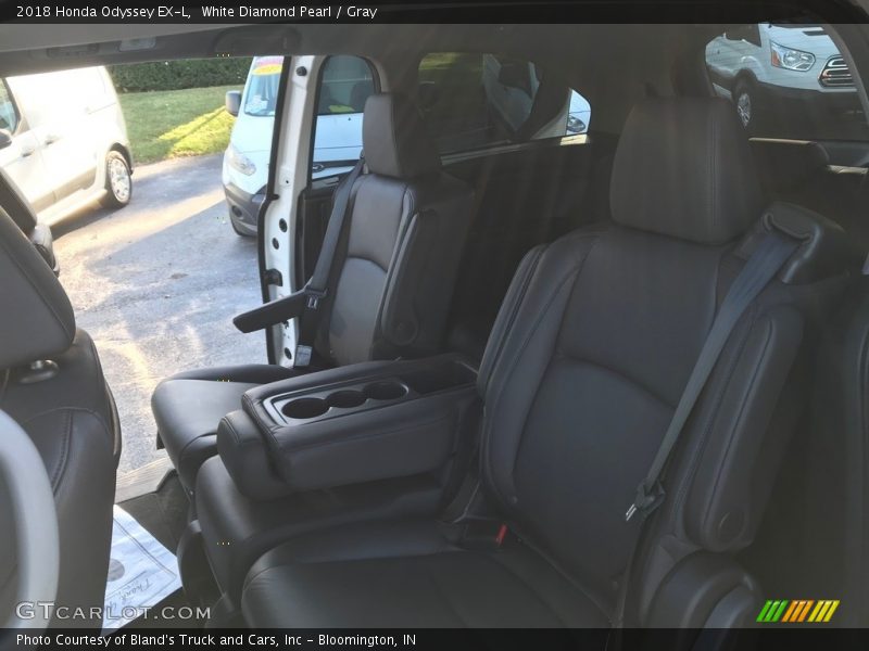 White Diamond Pearl / Gray 2018 Honda Odyssey EX-L