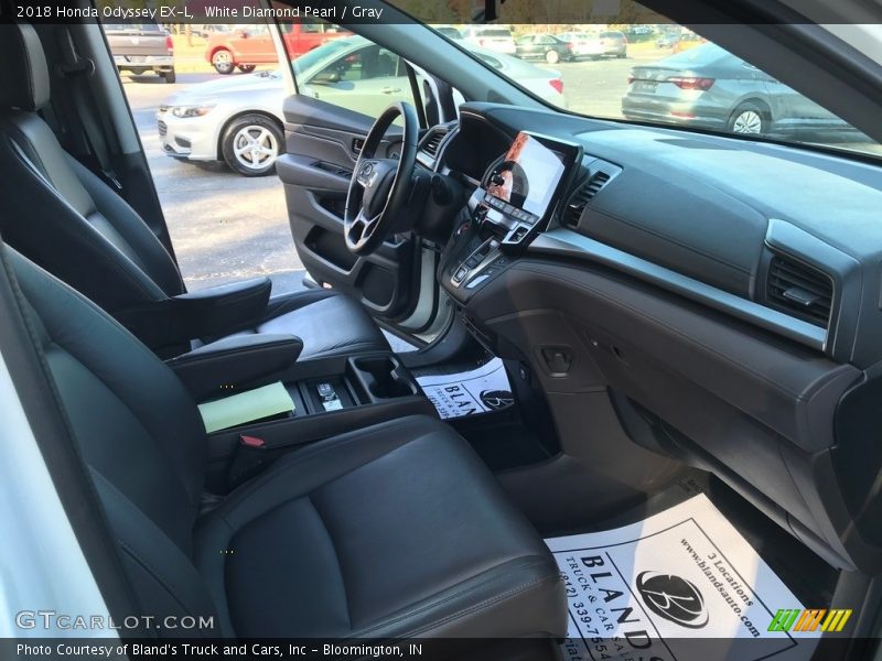White Diamond Pearl / Gray 2018 Honda Odyssey EX-L