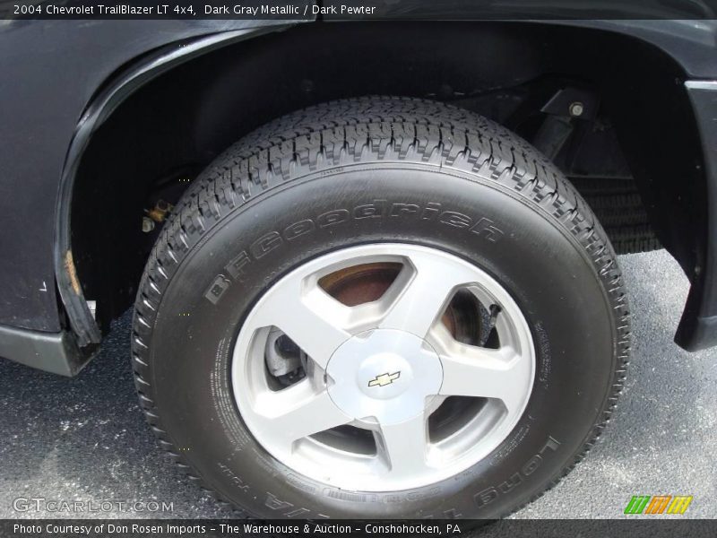 Dark Gray Metallic / Dark Pewter 2004 Chevrolet TrailBlazer LT 4x4