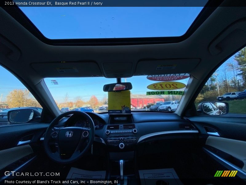 Basque Red Pearl II / Ivory 2013 Honda Crosstour EX