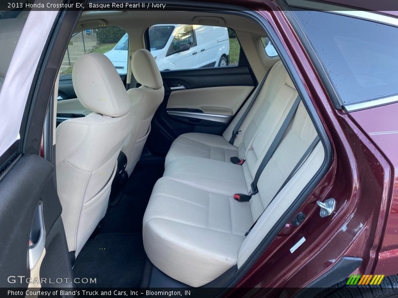 Basque Red Pearl II / Ivory 2013 Honda Crosstour EX