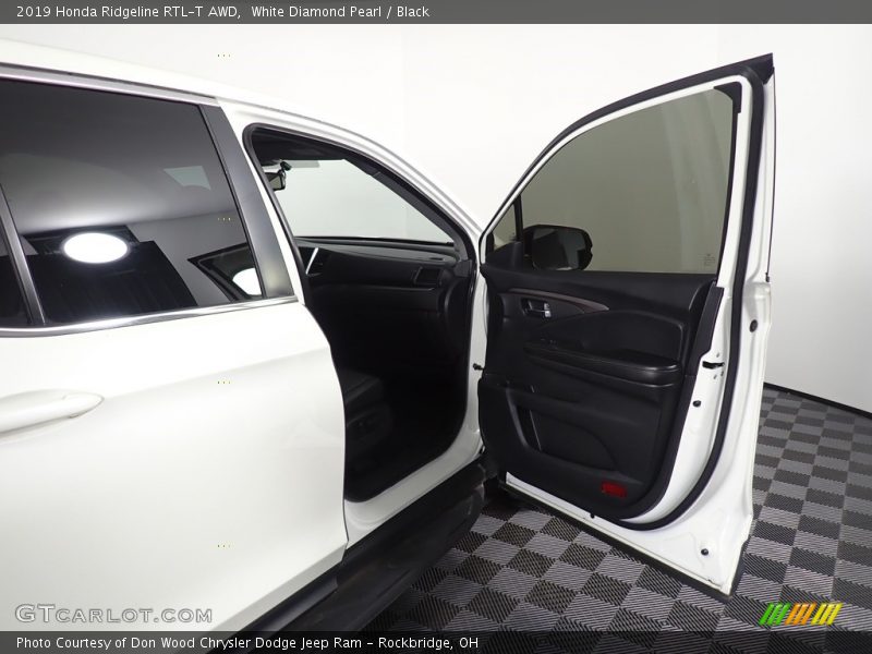 White Diamond Pearl / Black 2019 Honda Ridgeline RTL-T AWD