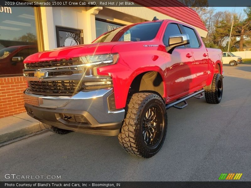 Red Hot / Jet Black 2019 Chevrolet Silverado 1500 LT Crew Cab 4WD