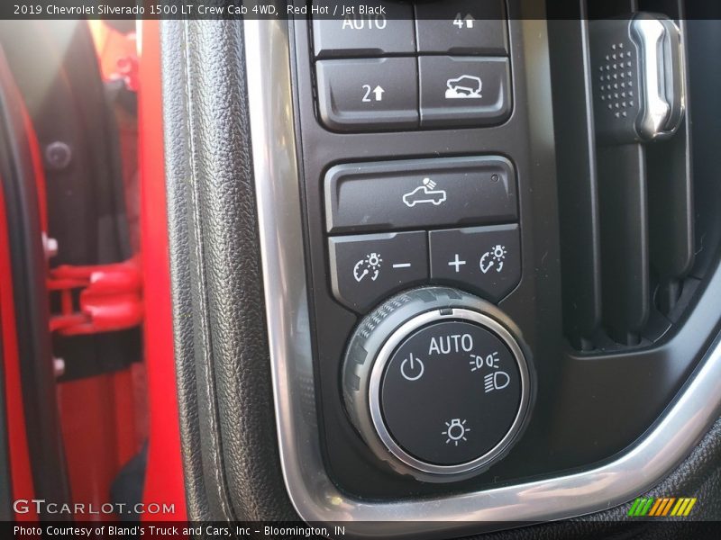 Red Hot / Jet Black 2019 Chevrolet Silverado 1500 LT Crew Cab 4WD