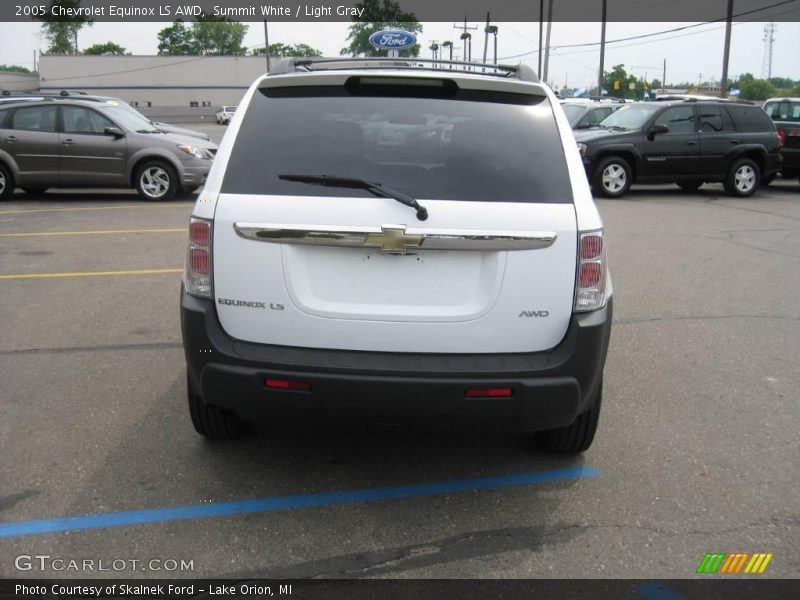 Summit White / Light Gray 2005 Chevrolet Equinox LS AWD