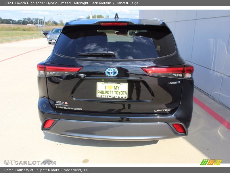 Midnight Black Metallic / Harvest Beige 2021 Toyota Highlander Hybrid Limited