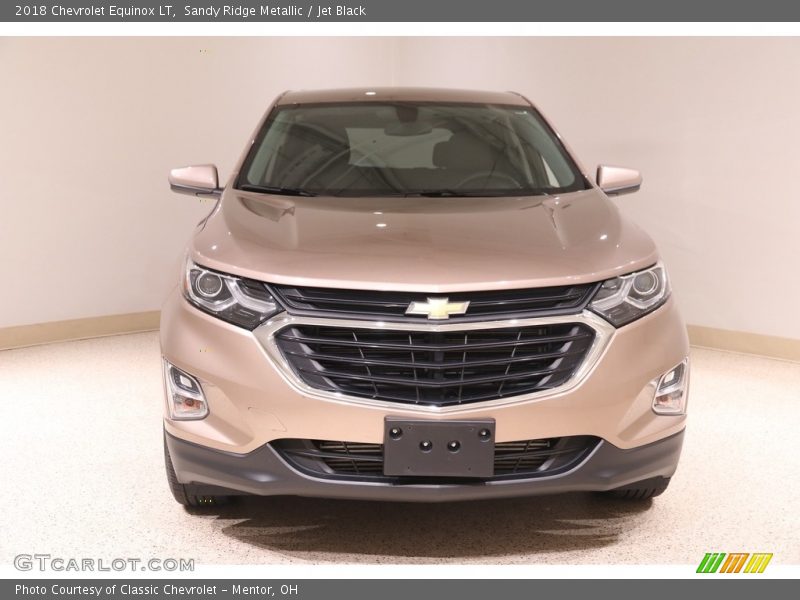 Sandy Ridge Metallic / Jet Black 2018 Chevrolet Equinox LT