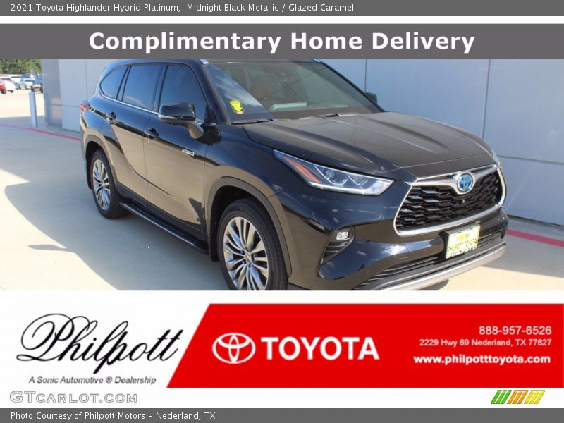 Midnight Black Metallic / Glazed Caramel 2021 Toyota Highlander Hybrid Platinum