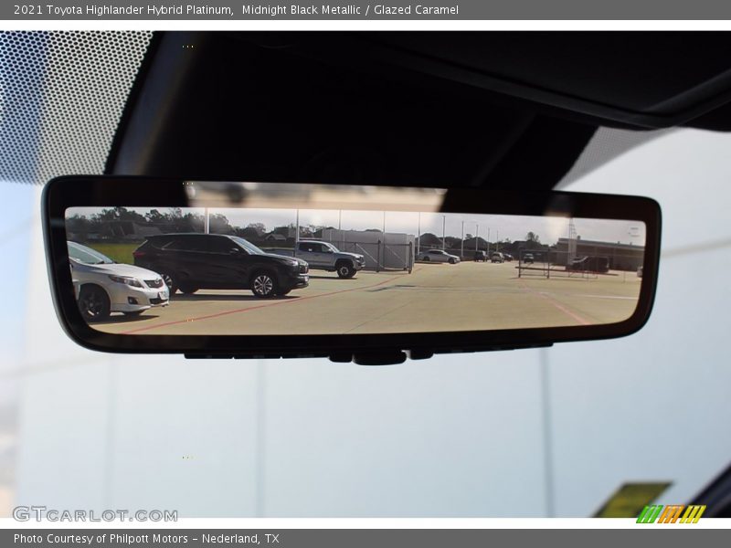 Midnight Black Metallic / Glazed Caramel 2021 Toyota Highlander Hybrid Platinum