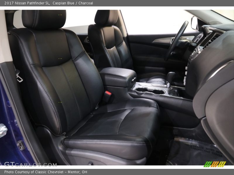 Caspian Blue / Charcoal 2017 Nissan Pathfinder SL