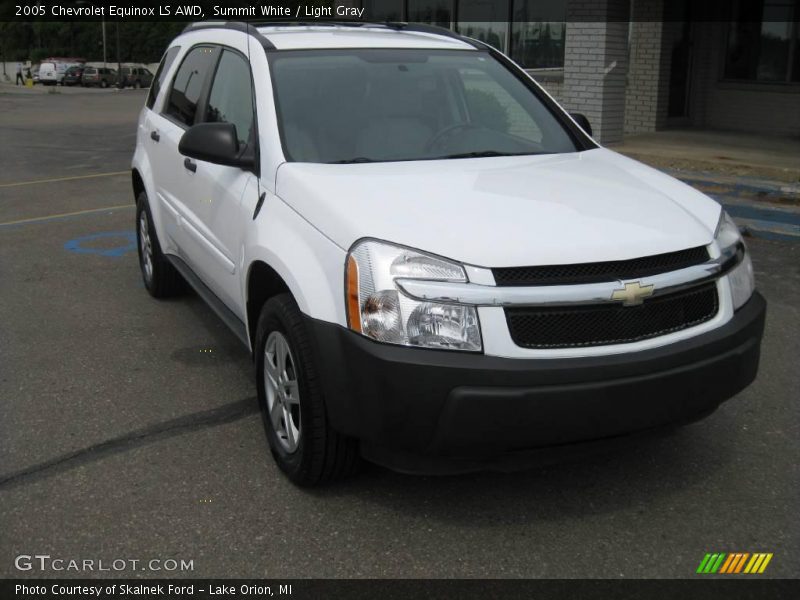 Summit White / Light Gray 2005 Chevrolet Equinox LS AWD
