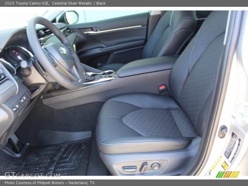 Celestial Silver Metallic / Black 2020 Toyota Camry XSE