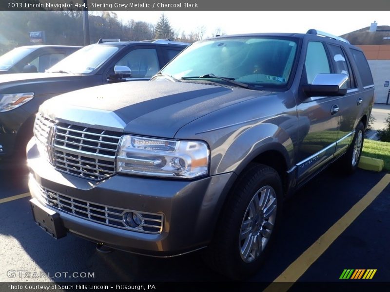 Sterling Grey Metallic / Charcoal Black 2013 Lincoln Navigator 4x4