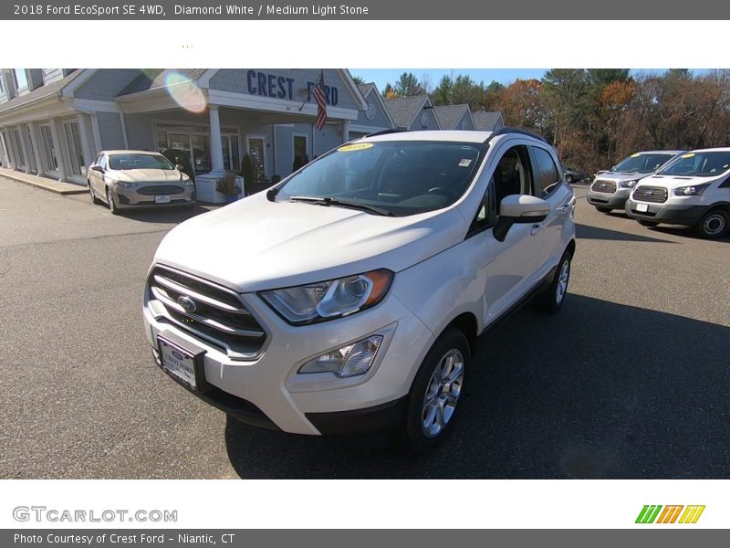 Diamond White / Medium Light Stone 2018 Ford EcoSport SE 4WD