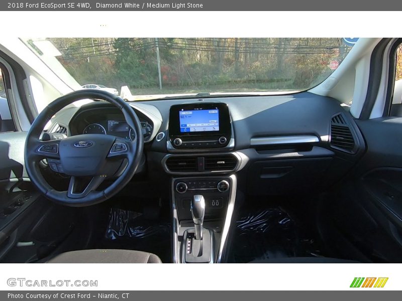 Diamond White / Medium Light Stone 2018 Ford EcoSport SE 4WD