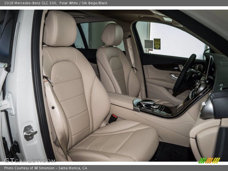 Polar White / Silk Beige/Black 2018 Mercedes-Benz GLC 300