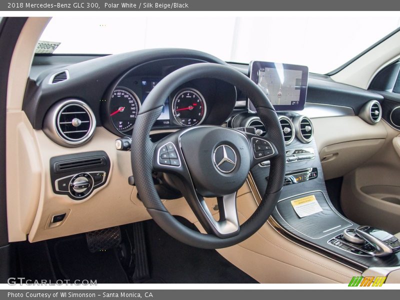 Polar White / Silk Beige/Black 2018 Mercedes-Benz GLC 300
