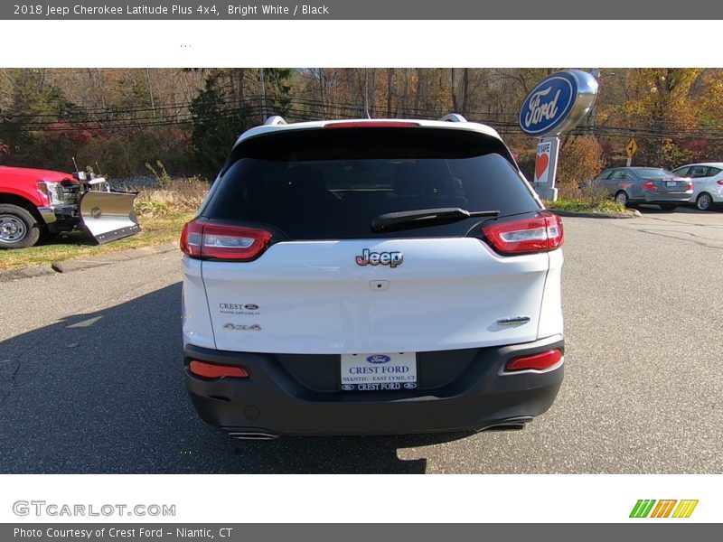 Bright White / Black 2018 Jeep Cherokee Latitude Plus 4x4