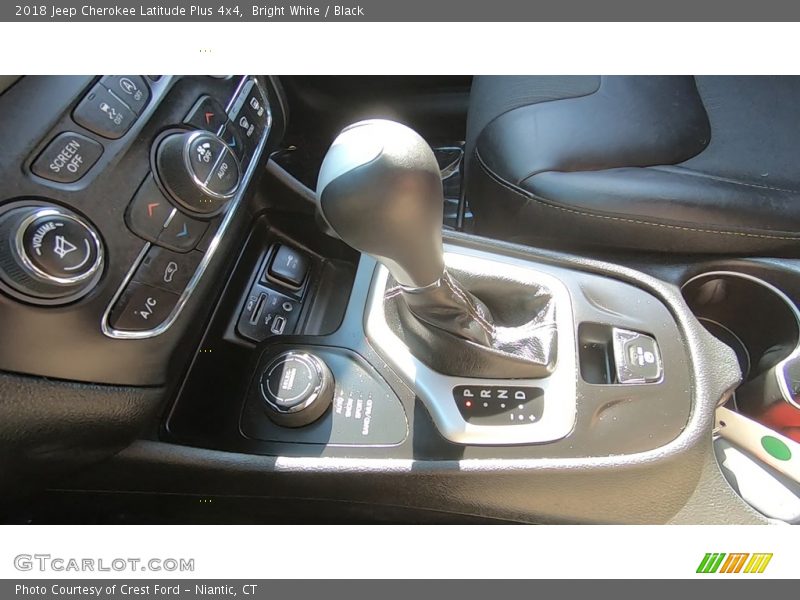 Bright White / Black 2018 Jeep Cherokee Latitude Plus 4x4