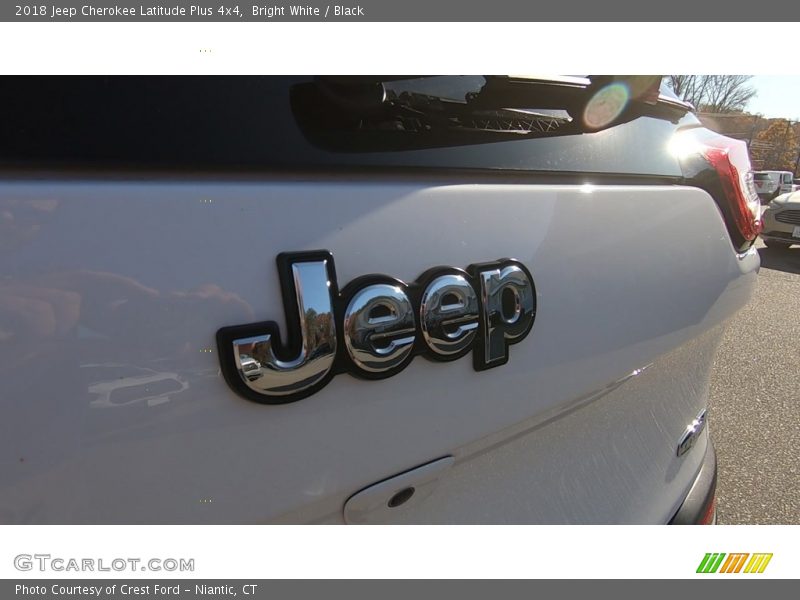 Bright White / Black 2018 Jeep Cherokee Latitude Plus 4x4