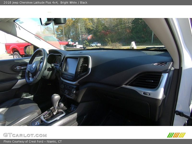 Bright White / Black 2018 Jeep Cherokee Latitude Plus 4x4