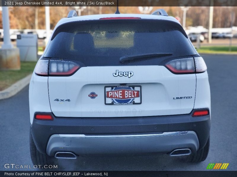 Bright White / Ski Gray/Black 2021 Jeep Cherokee Limited 4x4