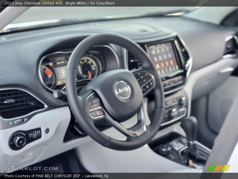 Bright White / Ski Gray/Black 2021 Jeep Cherokee Limited 4x4