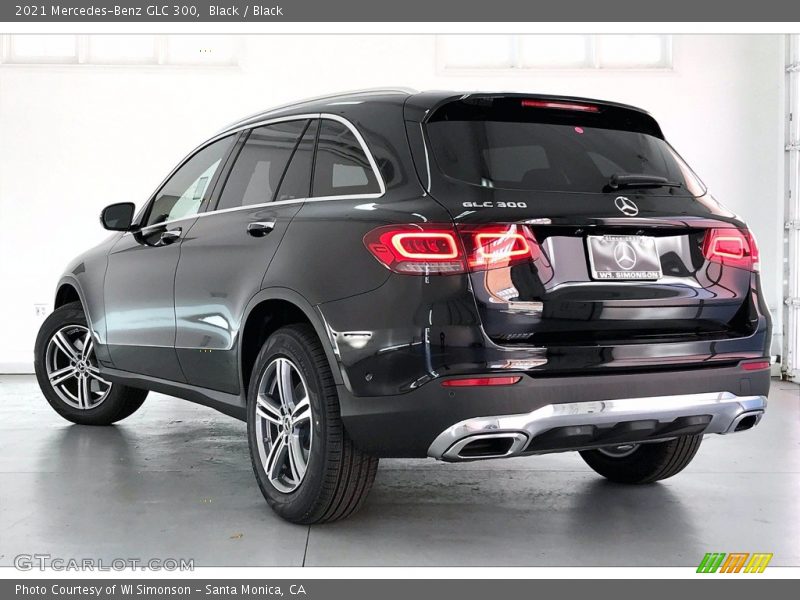 Black / Black 2021 Mercedes-Benz GLC 300