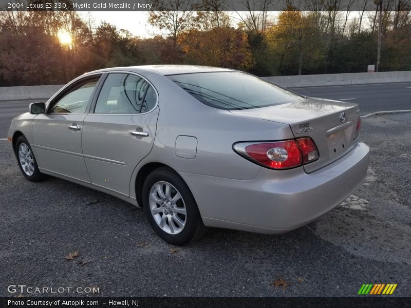 Mystic Gold Metallic / Ivory 2004 Lexus ES 330