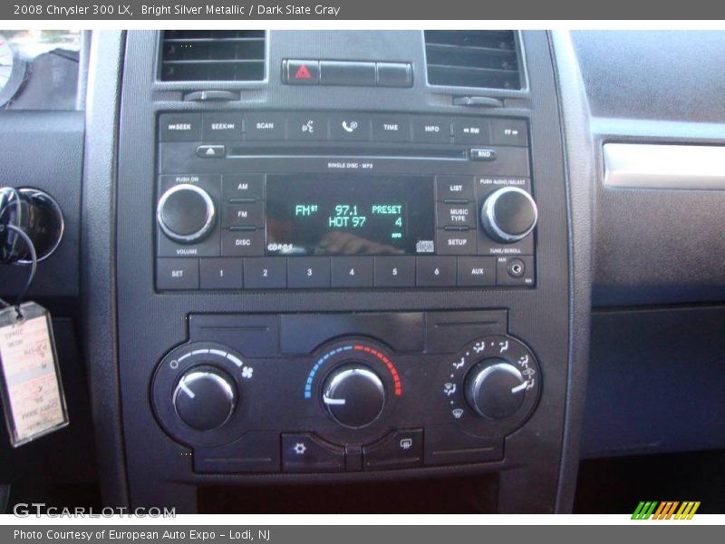 Bright Silver Metallic / Dark Slate Gray 2008 Chrysler 300 LX