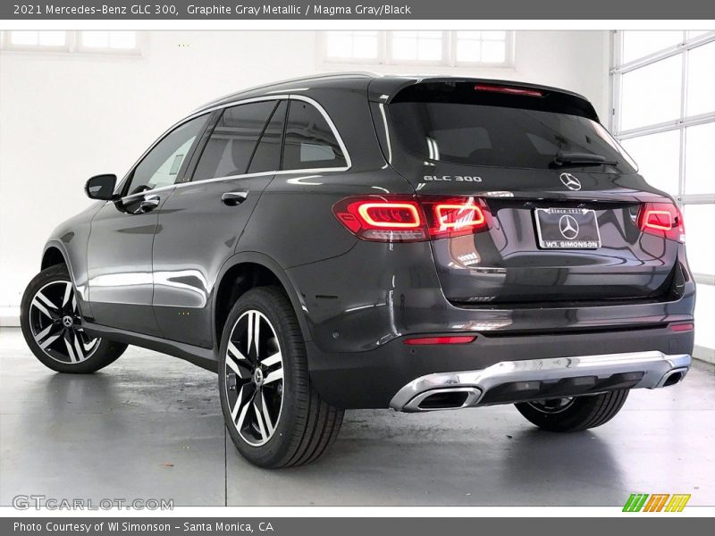 Graphite Gray Metallic / Magma Gray/Black 2021 Mercedes-Benz GLC 300