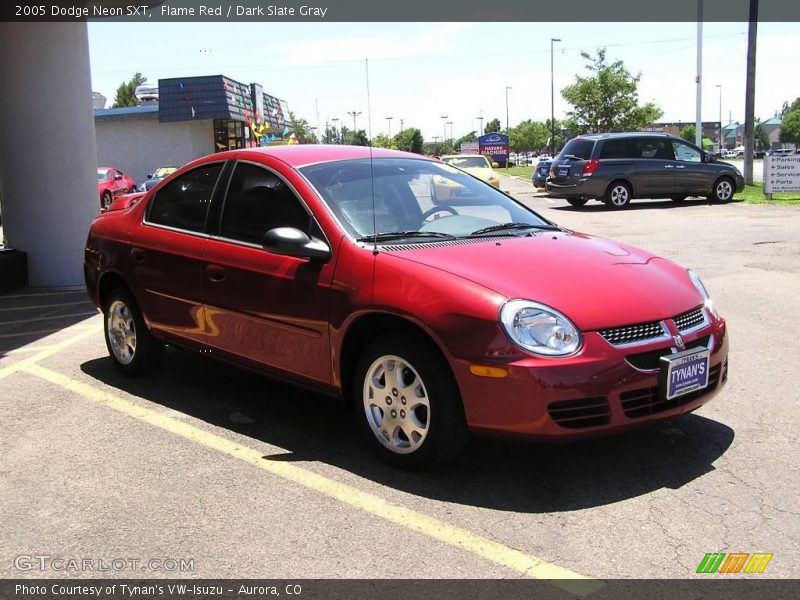 Flame Red / Dark Slate Gray 2005 Dodge Neon SXT
