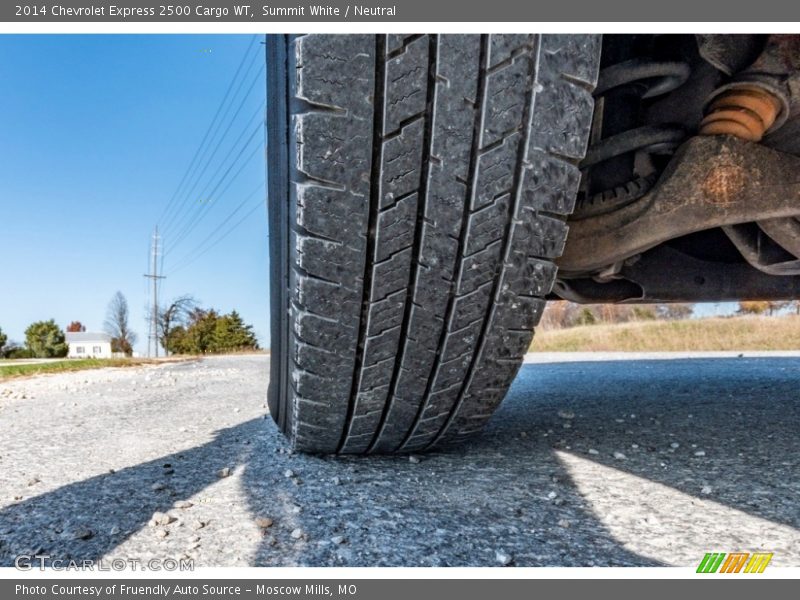 Summit White / Neutral 2014 Chevrolet Express 2500 Cargo WT